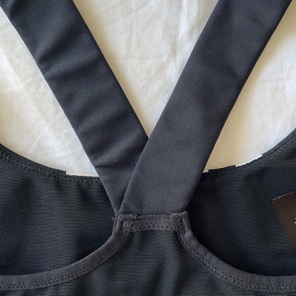 Ivy Park black sports bra - Picture 5 of 8